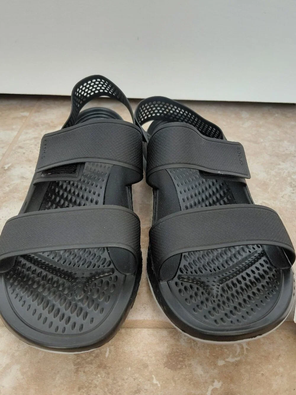 CROCS composed literide